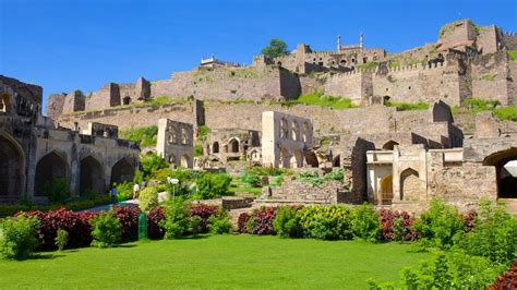 Golconda Fort: An Ancient Citadel Whispering Tales of Nizam Glory!